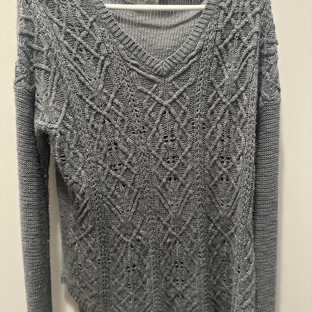 Pink Rose Gray V-Neck Cable Knit Sweater
